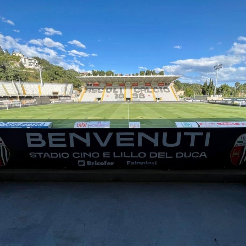 Enjoy the Ascoli-Spezia Match from "Poltroncina Nord" Seats + Walkabout