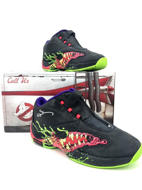 Scarpe Reebok Ghostbusters autografate da Allen Iverson