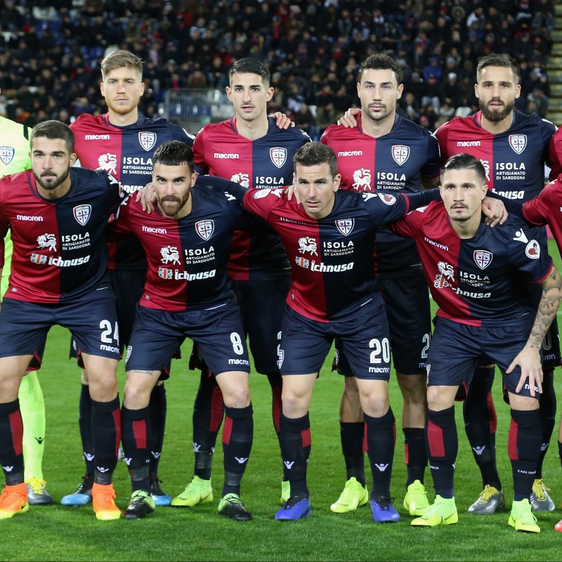 Cagliari Festive Shirt - Worn and Signed by Ceppitelli - CharityStars