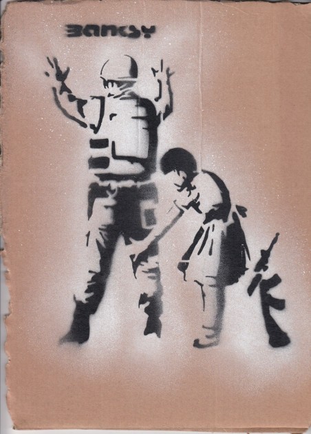 "Girl Frisking Soldier" di Banksy - Dismaland Souvenir