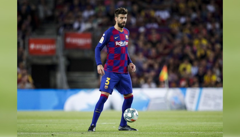 Pique's Official Barcelona Signed Shirt, 2019/20