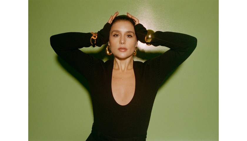 Personalised Video Performance by Jessie Ware