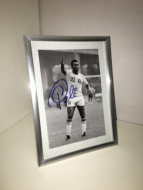 Pele Signed Photograph