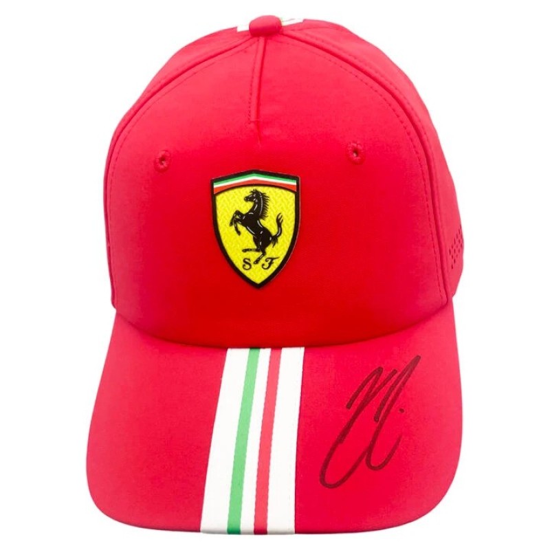 Cappellino ufficiale Ferrari firmato da Kimi Raikkonen