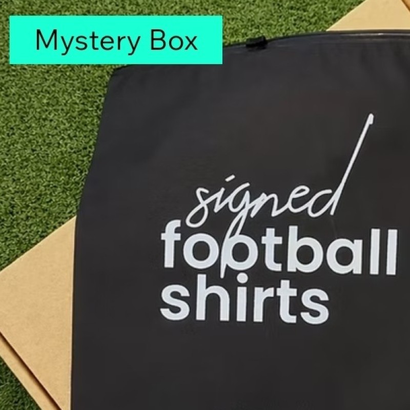 Coppa del Mondo di calcio firmata Mystery Box 
