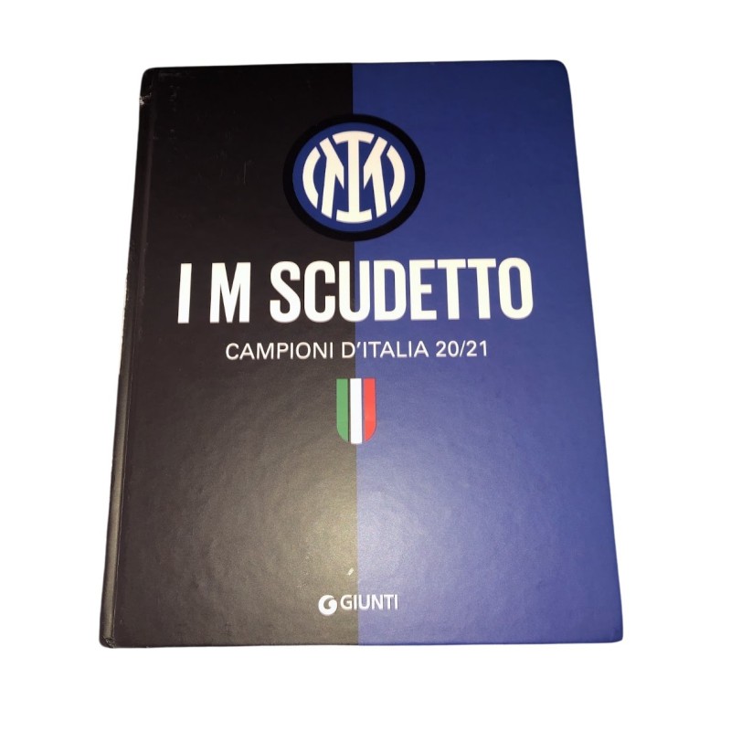 "Inter - I'M Scudetto 20/21" Book Signed by the Squad