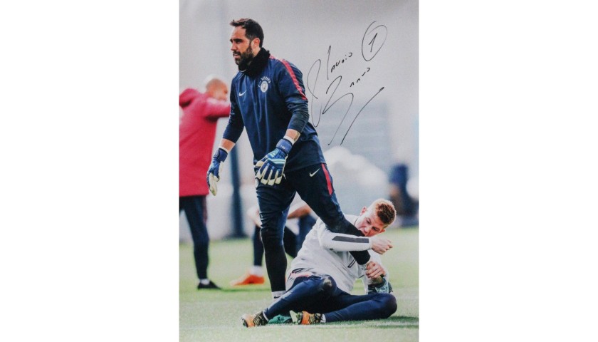 Claudio Bravo & Kevin De Bruyne Manchester City FC A2 Signed Photograph