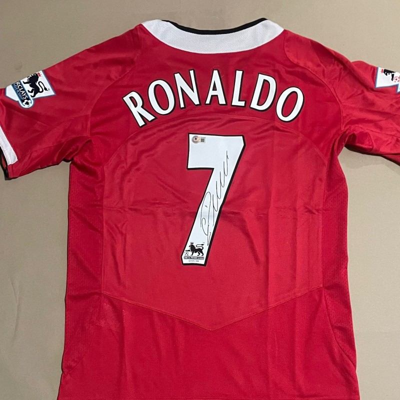 Maglia replica firmata di Cristiano Ronaldo per il Manchester United 2004/05