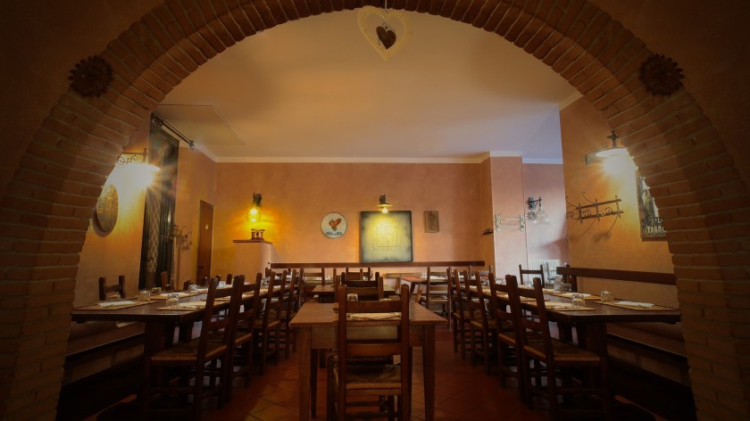 Cena per due persone presso Taverna Calabiana a Milano