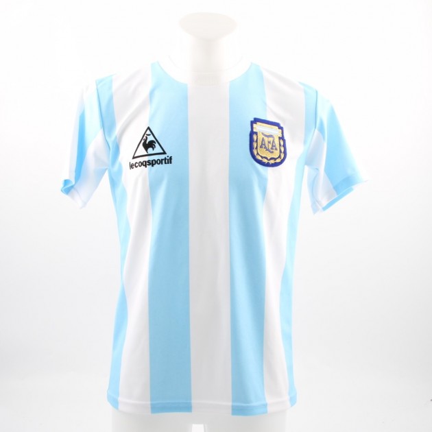 Official Maradona Argentina shirt, 1986 Mundial - signed