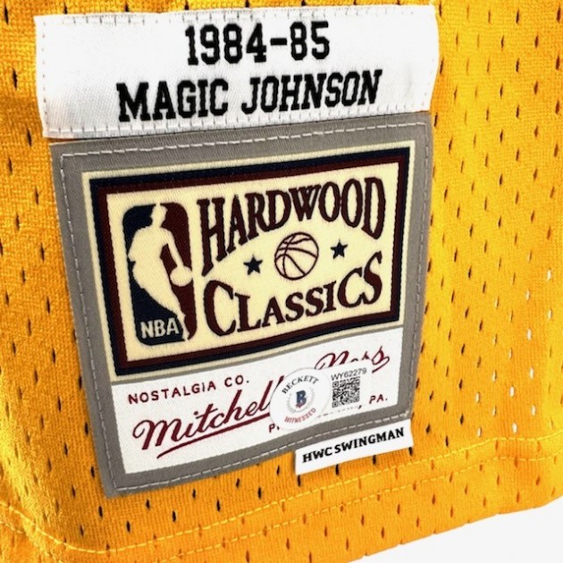 Magic Johnson's Official Lakers Signed Jersey - CharityStars