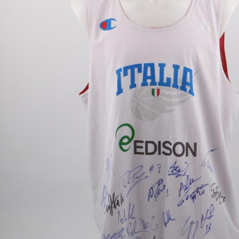 Maglia bianca "Italbasket" autografata dai giocatori della Nazionale