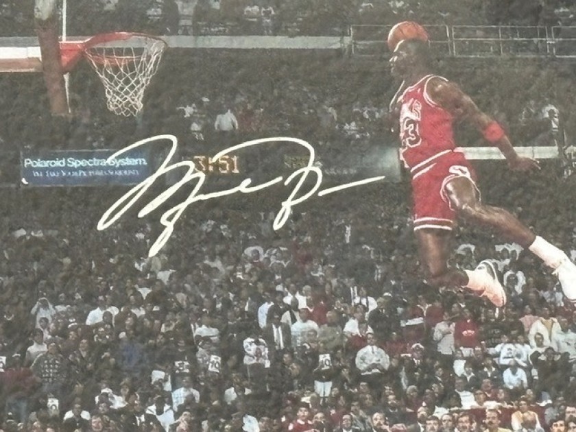 Michael jordan authentic on sale autograph