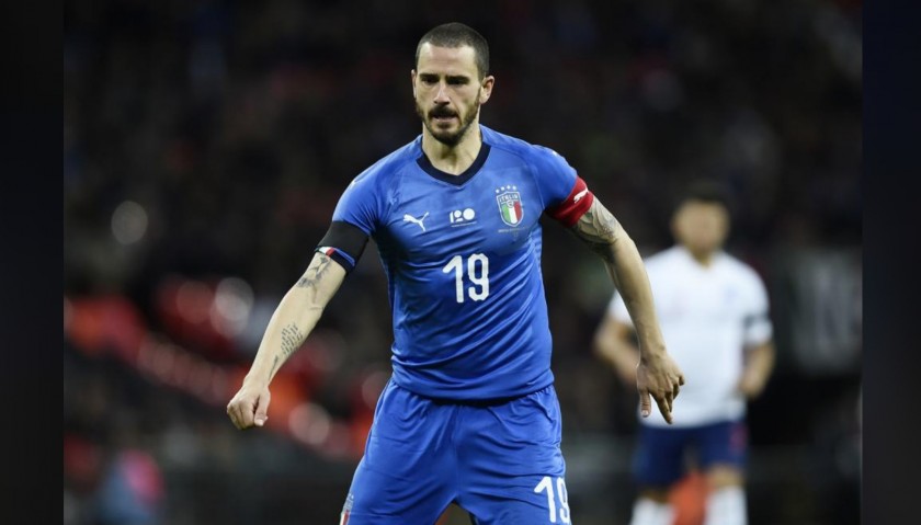 Bonucci's Italy vs Netherlands Match-Issue Signed Shirt