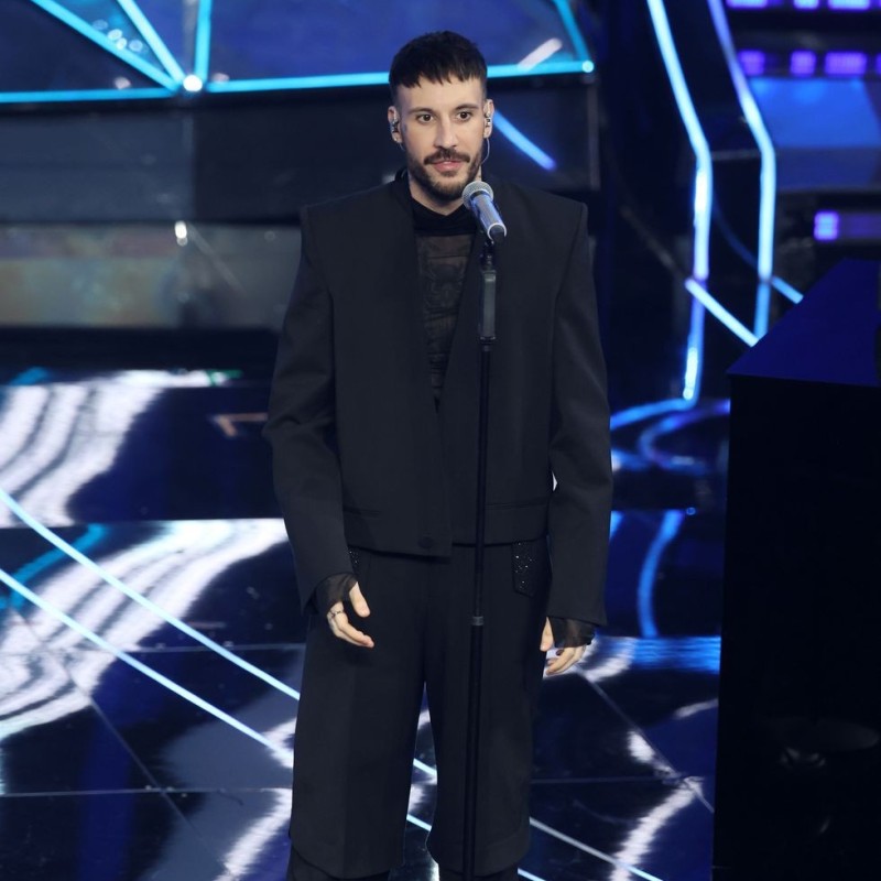 Giacca Ssheena indossata da Fred De Palma a Sanremo 2024