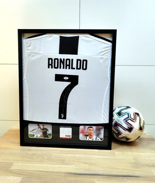 Cristiano Ronaldo's Juventus 2018/19 Signed and Framed Shirt