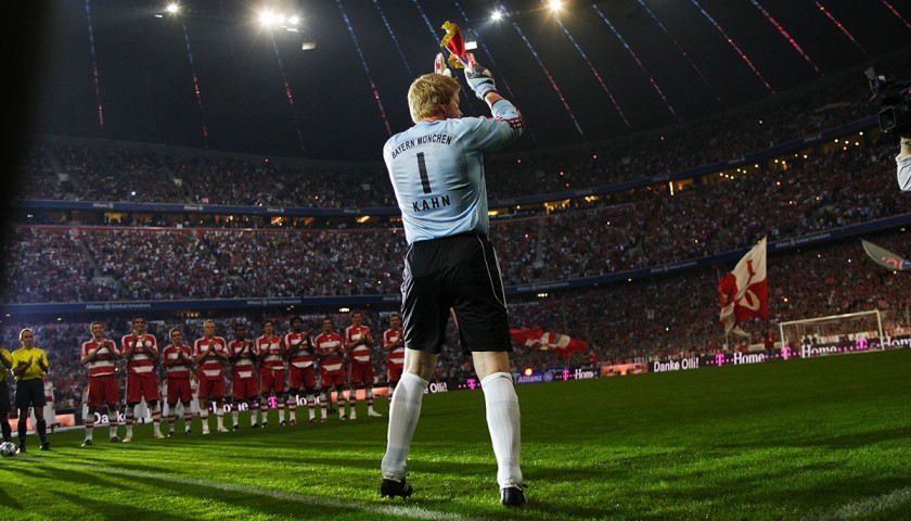 Official 2007/08 Bayern Munich Shirt Signed by Kahn