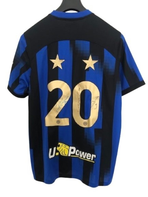 Inter's Official Scudetto Shirt, 2023/24 - Signed by the players