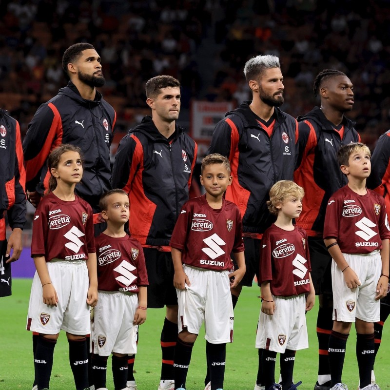 Scendi in campo come Mascotte in occasione di Milan-Genoa