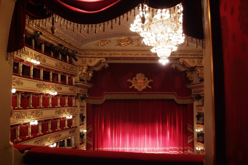 Two Tickets for the Opera "La Traviata" with Light Dinner