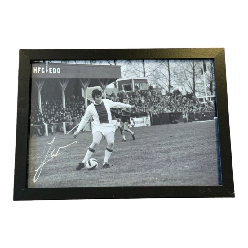 Sjaak Swart's AFC Ajax Signed Action Photo