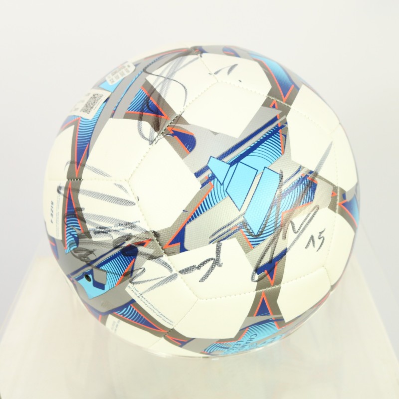 Pallone ufficiale UEFA Champions Legue, 2023/24 - Autografato dalla Juventus