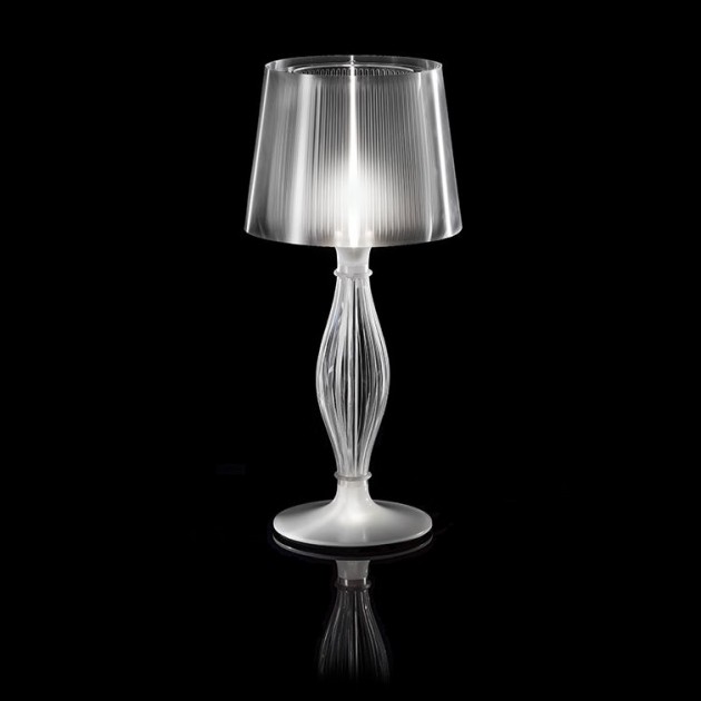 LIZA table lamp, realized by Slamp