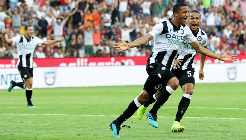 Scendi in campo come mascot in occasione di Udinese-Bologna