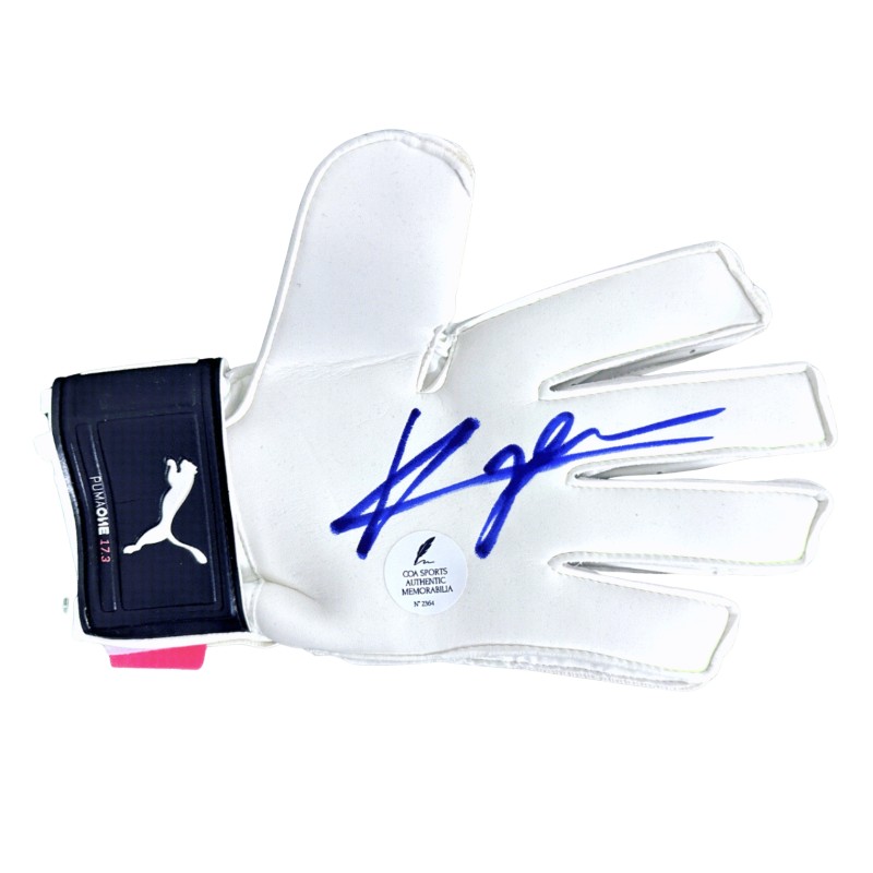 Puma Goalkeeper Match-Issued Glove - Signed by David Raya