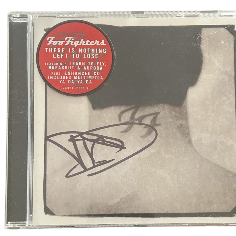 CD autografato di Dave Grohl dei Foo Fighters