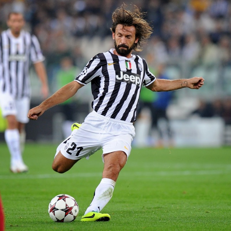 Pirlo Juventus shirt, issued for 14/15 season - signed