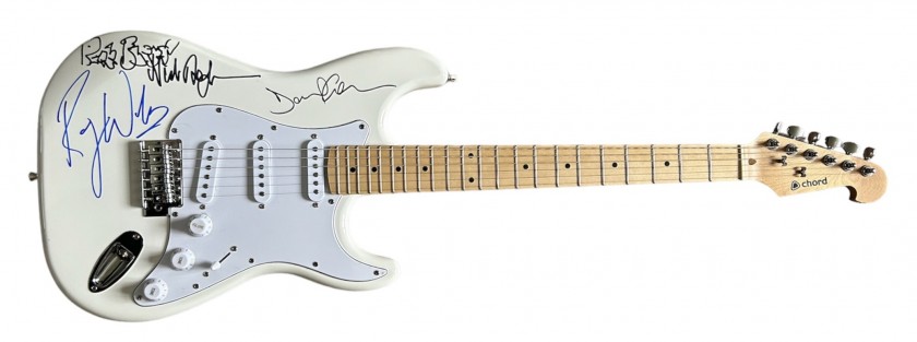 Chitarra elettrica autografata dai Pink Floyd 