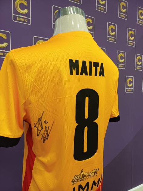 Maita's Benevento Signed Issued Shirt, 2025/26