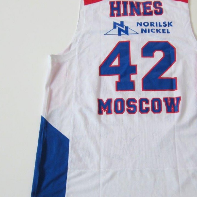Kyle Hines CSKA MOSCOW shirt - signed by the team