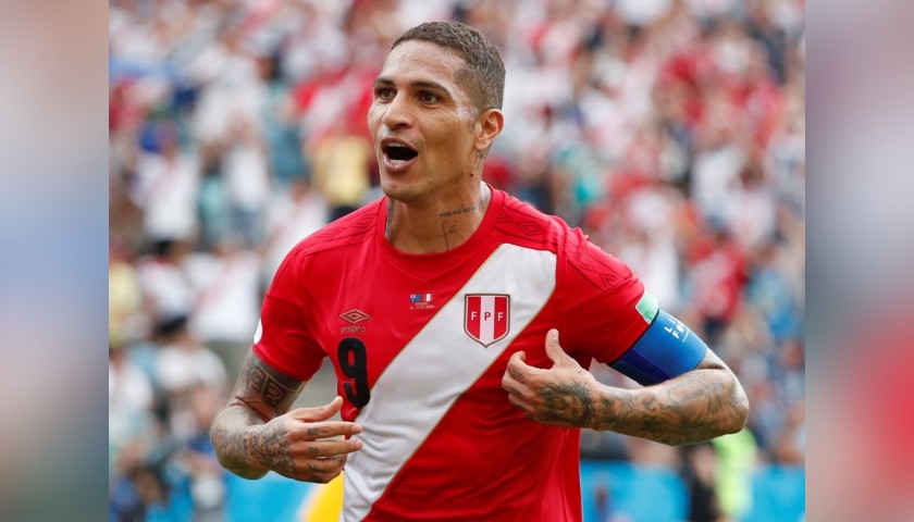 Adidas Boots Worn by Paolo Guerrero - CharityStars