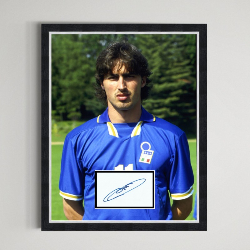 Dino Baggio Signed Display