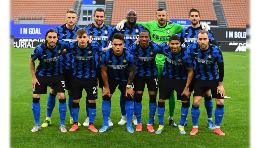 Official Inter Football, 2020/21 - Signed by the Squad