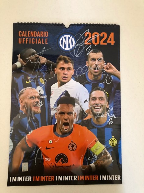 Inter Official Calendar 2024 - Signed by the players