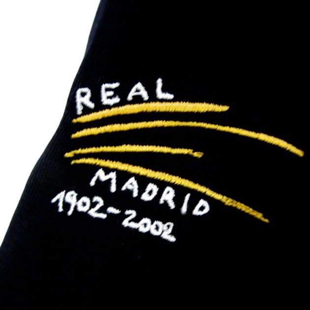 tarifa Uganda Contaminado Figo match issued/worn shirt, Real Madrid Centenary, Liga Espanola 2002/2003  - CharityStars