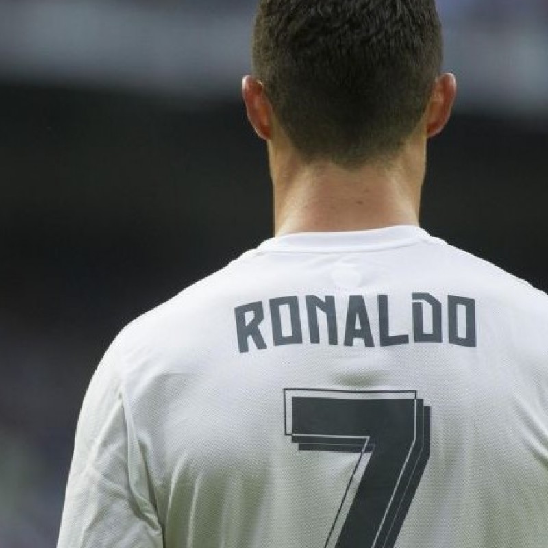 Official Ronaldo Real Madrid shirt, La Liga 15/16 - signed