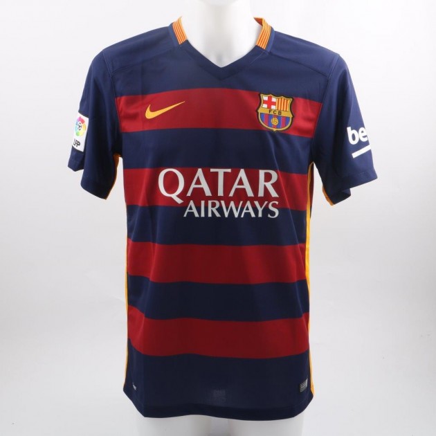 Messi's FC Barcelona Signed and Framed Shirt - CharityStars