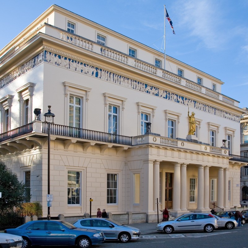 Bibliophile Walk in St James's and Tea for Four at the Athenaeum Club