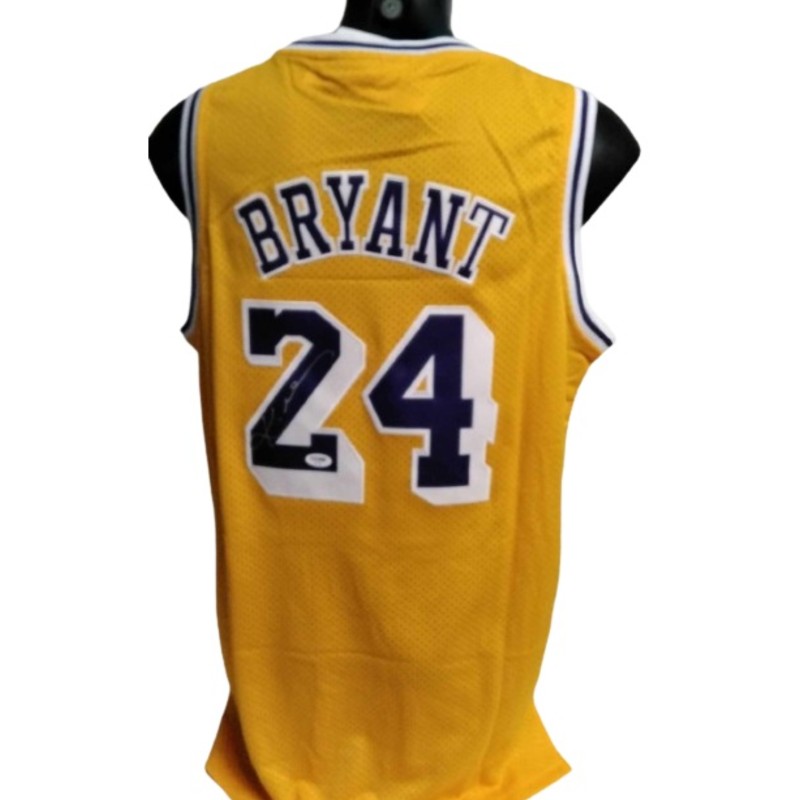 Kobe Bryant Los Angeles Lakers Signed Replica Jersey, 2007/08