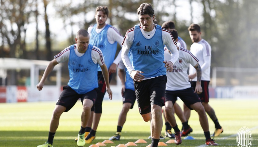 Be a Guest of Honor at Milanello and Watch Milan Practice from the Sidelines