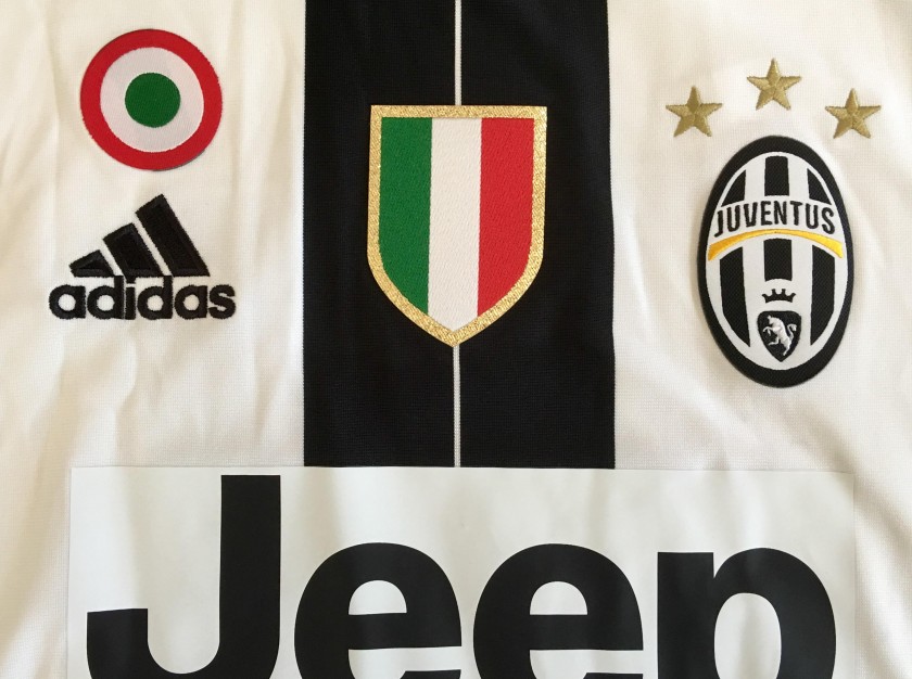 Official Replica Juventus shirt signed by Dybala