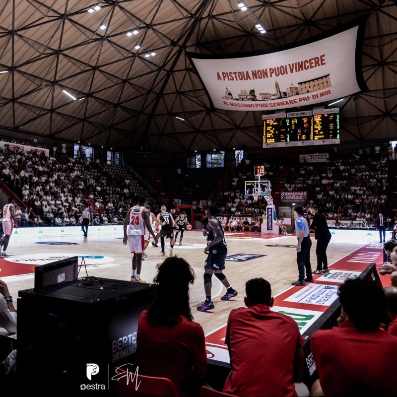 Assisti dal Parterre a Pistoia Basket vs Varese + Walkabout