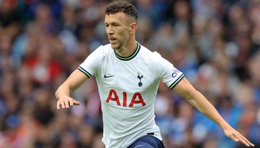 Maglia Ivan Perišić Tottenham Hotspur, 2022/23 - Autografata