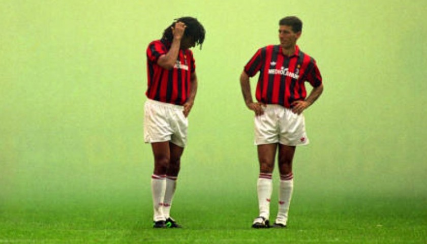 Maglia ufficiale Tassotti Milan, 1991/92 - Autografata 