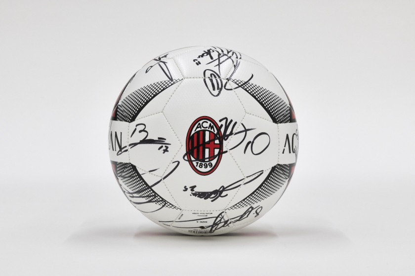 AC Milan Football - Signed by the Squad