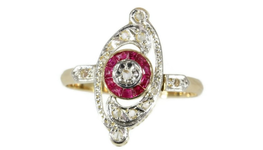 Belle Époque and Art Deco Ring with Diamonds and Rubies